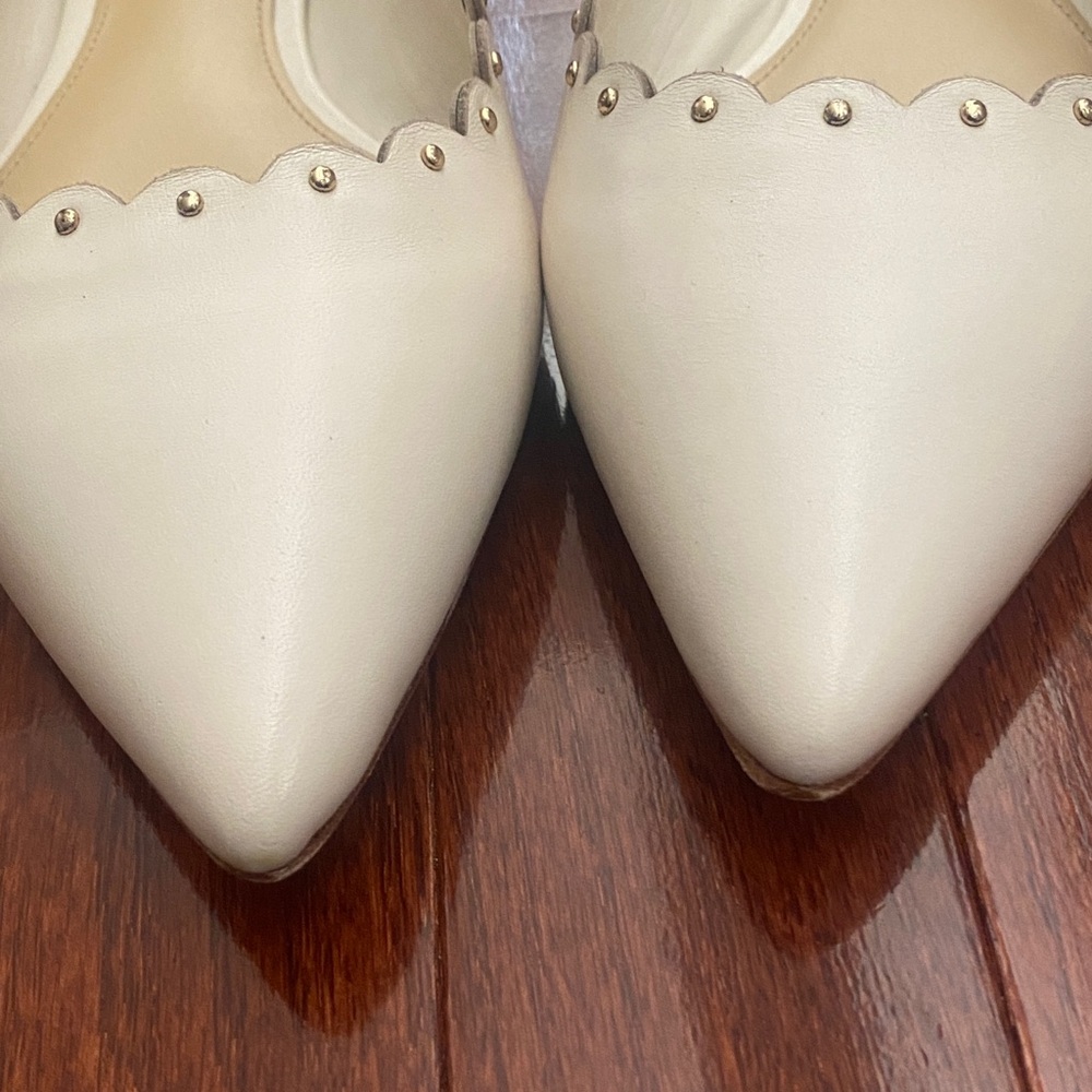 Coach Jill Soft Shine Calf Flats in Ivory - Picture 5 of 14